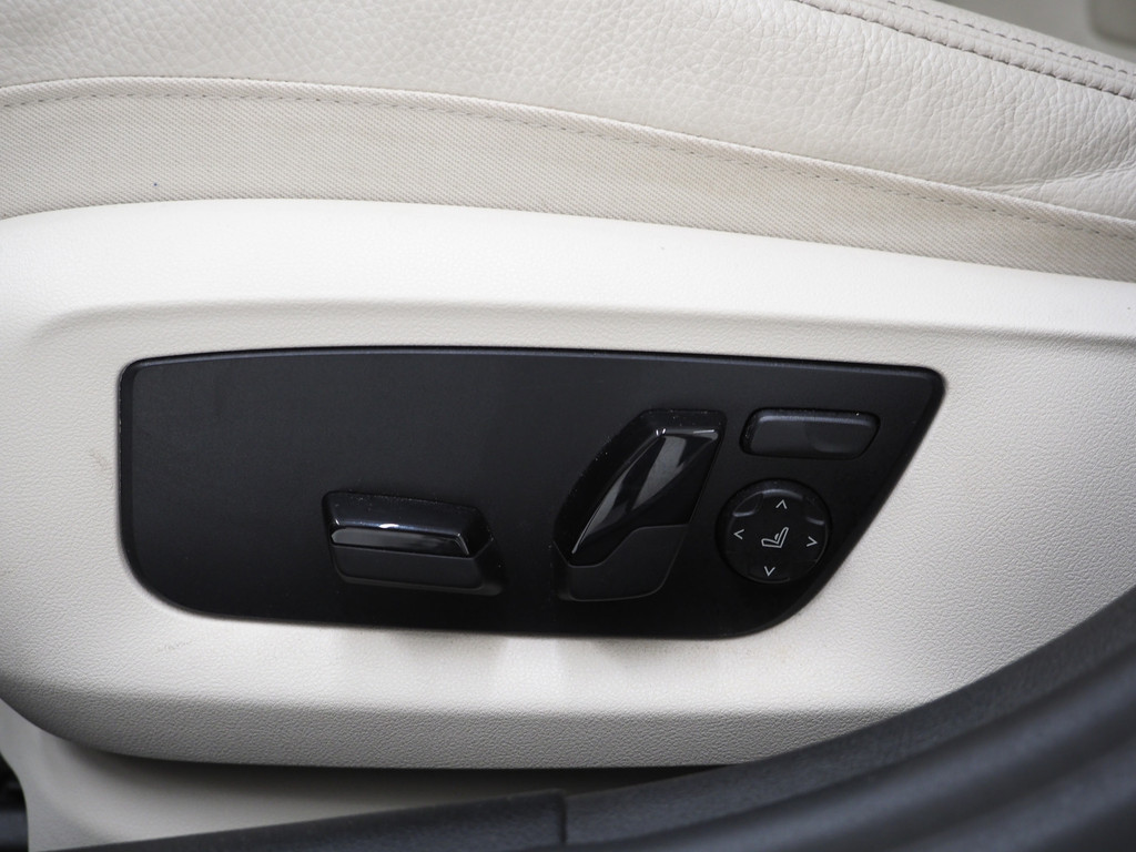 BMW 5 Serie Touring 530e xDrive 19