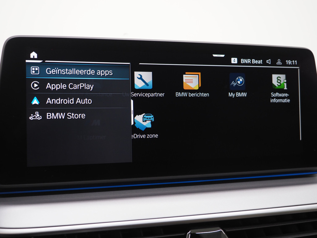 BMW 5 Serie Touring 530e xDrive 75