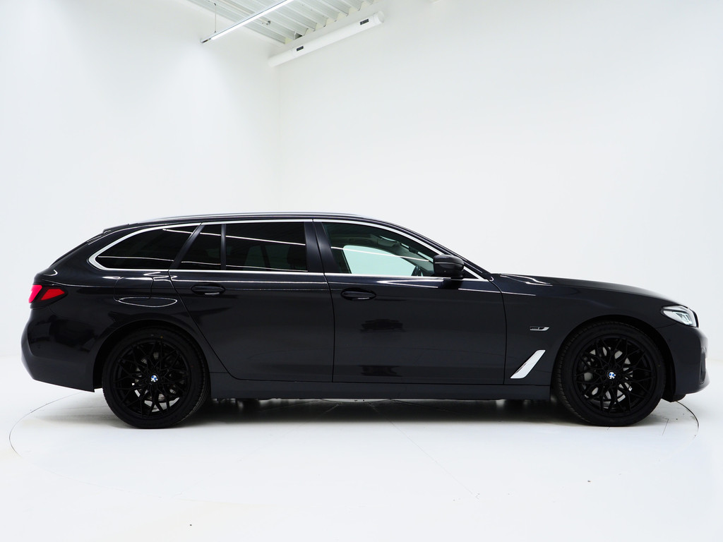 BMW 5 Serie Touring 520e 10