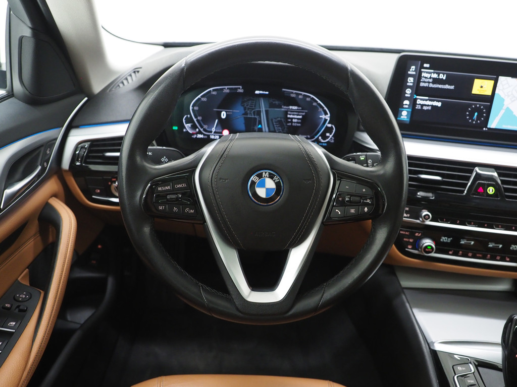 BMW 5 Serie Touring 520e 38