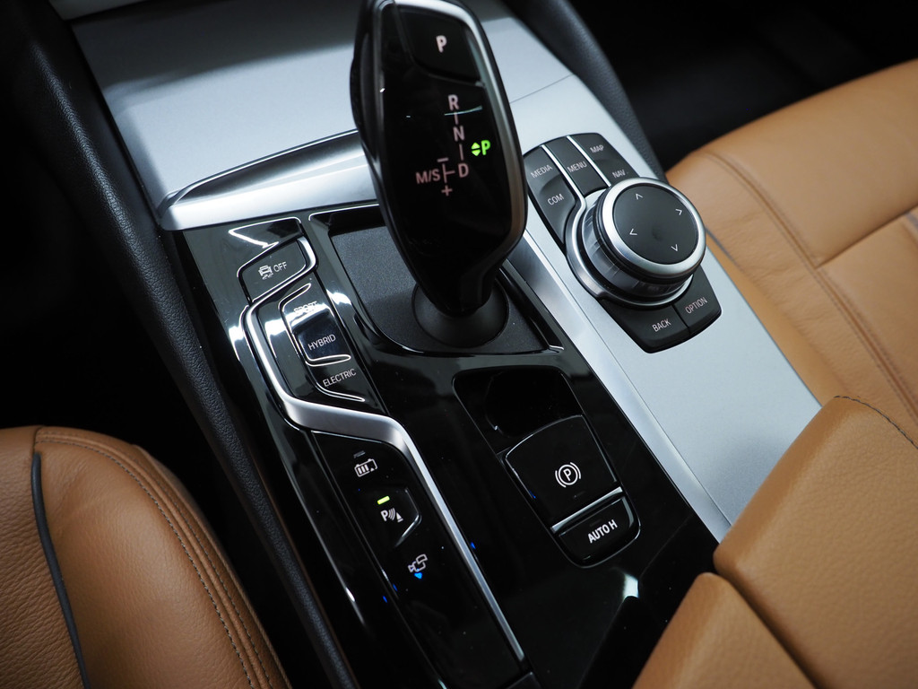BMW 5 Serie Touring 520e 81