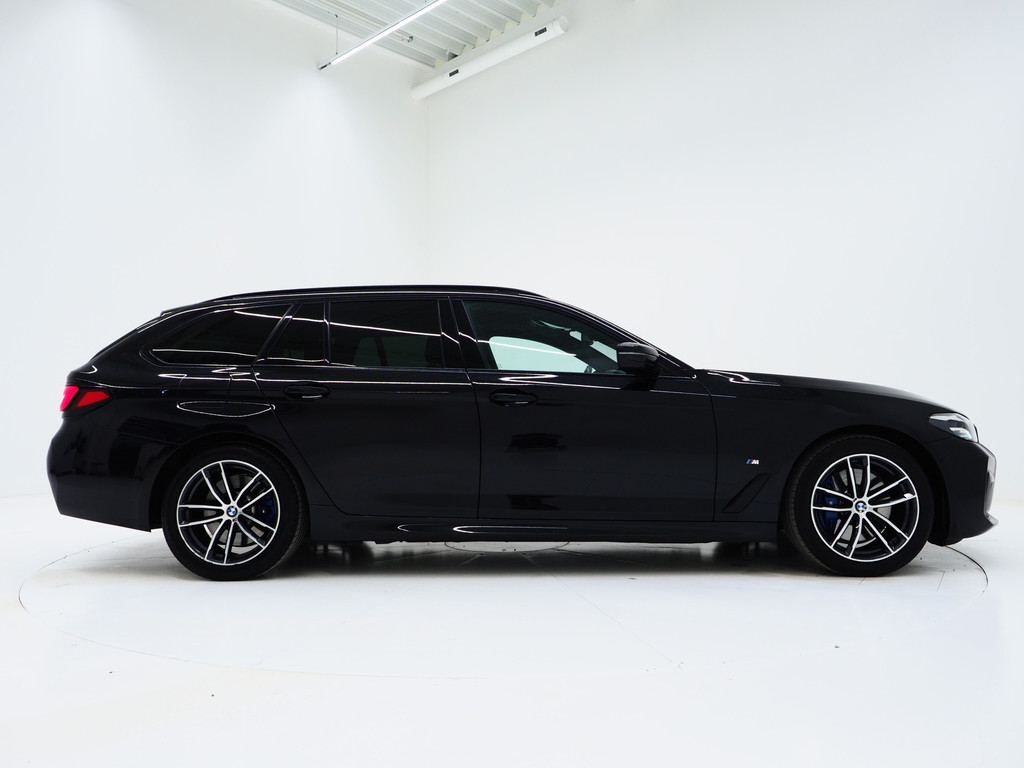 BMW 5 Serie Touring 530e M Sport Shadow Line 10