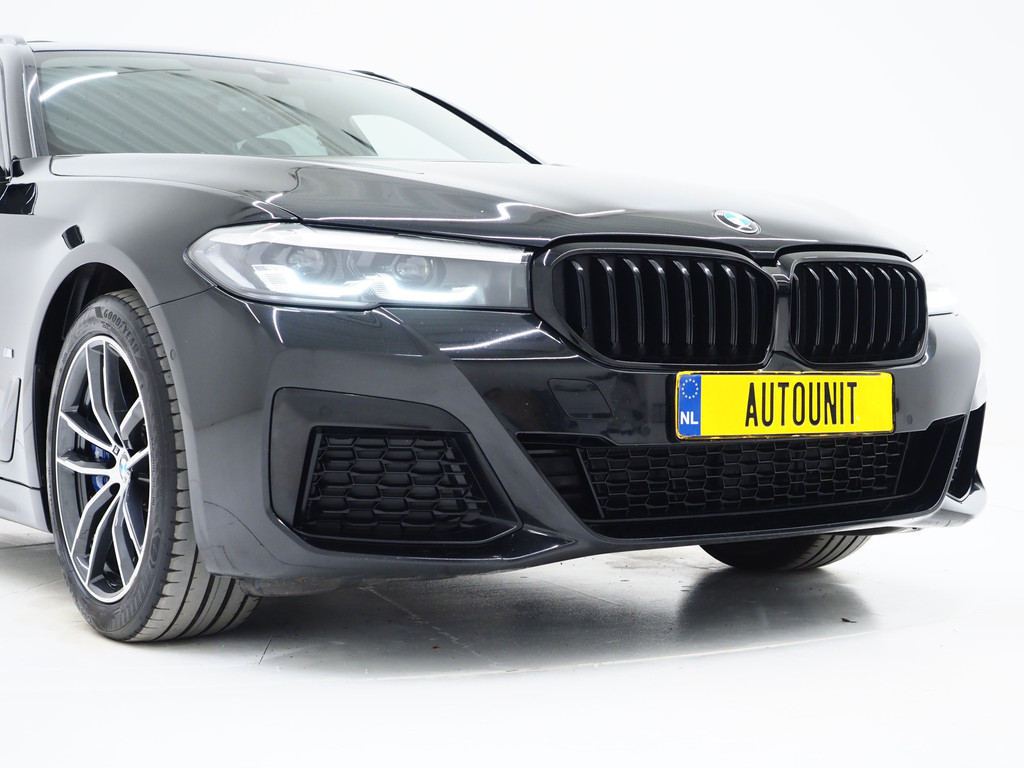 BMW 5 Serie Touring 530e M Sport Shadow Line 12