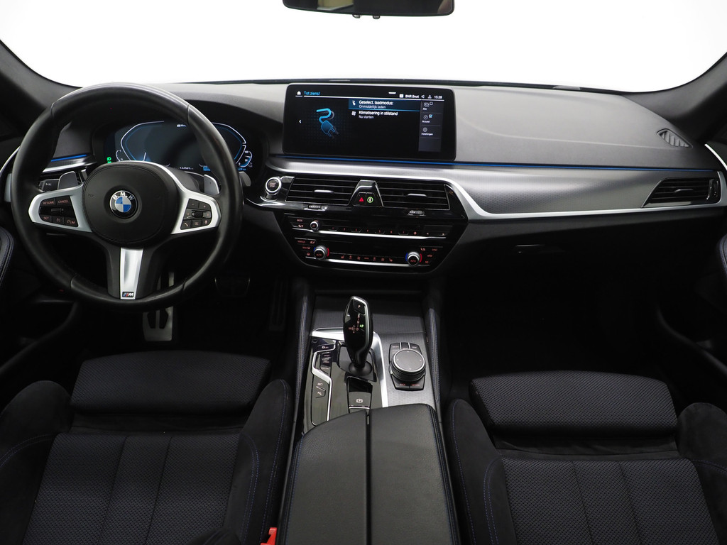 BMW 5 Serie Touring 530e M Sport Shadow Line 45