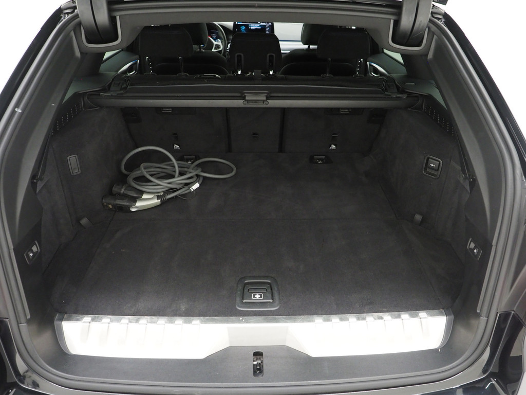 BMW 5 Serie Touring 530e M Sport Shadow Line 79