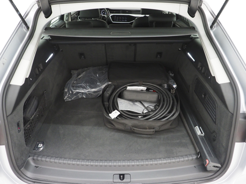Audi A6 Avant 50 TFSI e quattro 36
