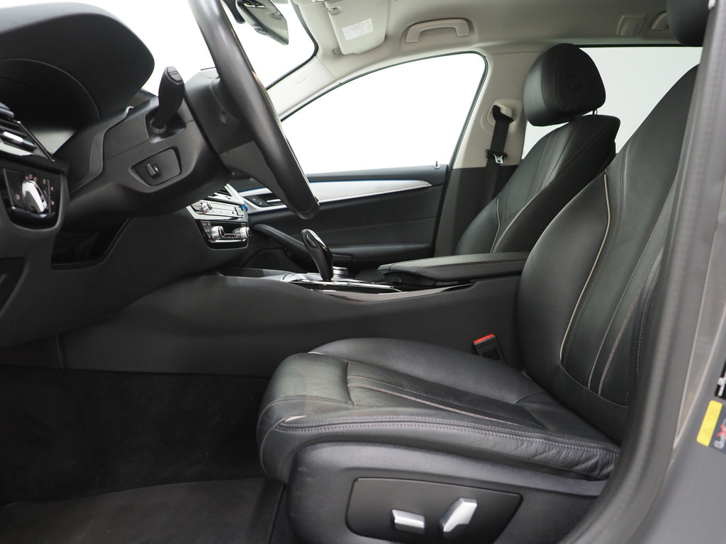 BMW 5 Serie Touring 520e 15