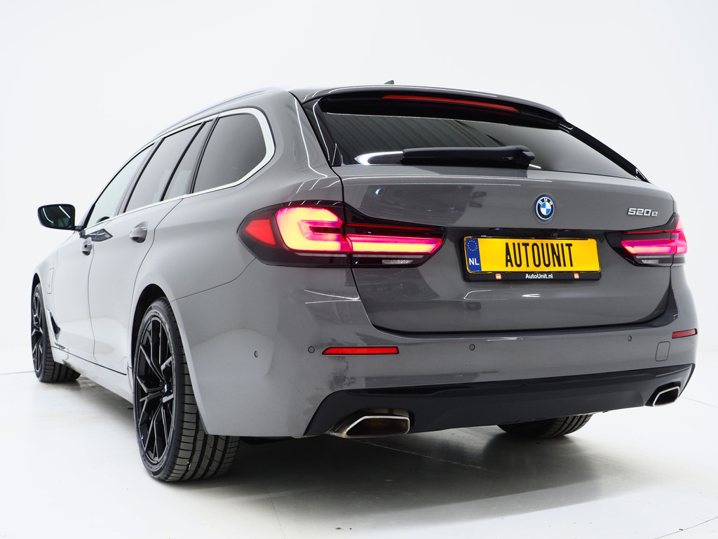 BMW 5 Serie Touring 520e 3
