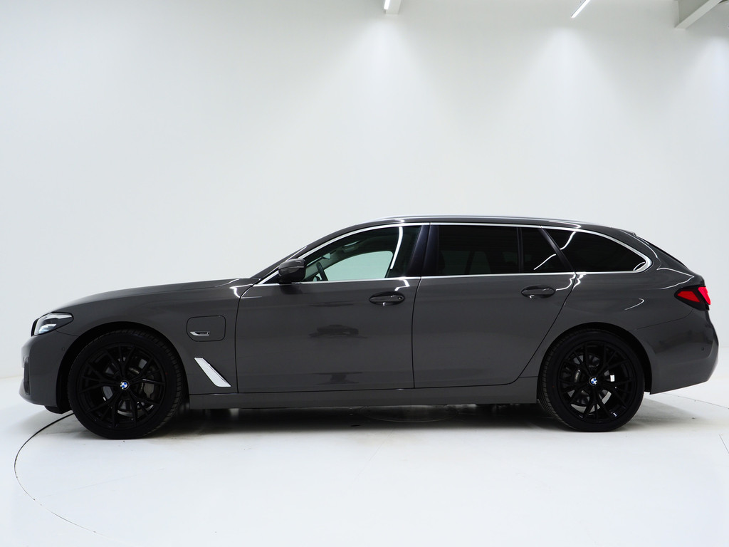 BMW 5 Serie Touring 520e 42