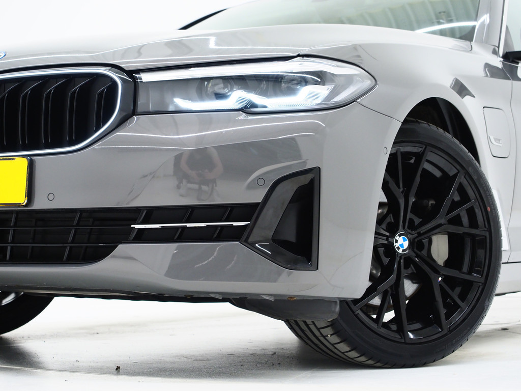BMW 5 Serie Touring 520e 45