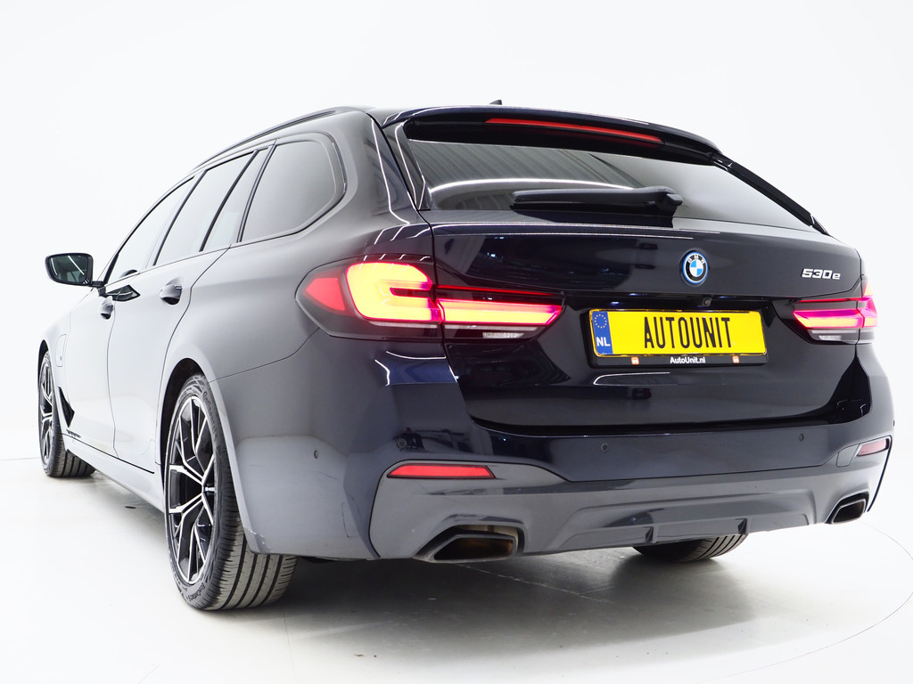 BMW 5 Serie Touring 530e M Sport Shadow Line 48