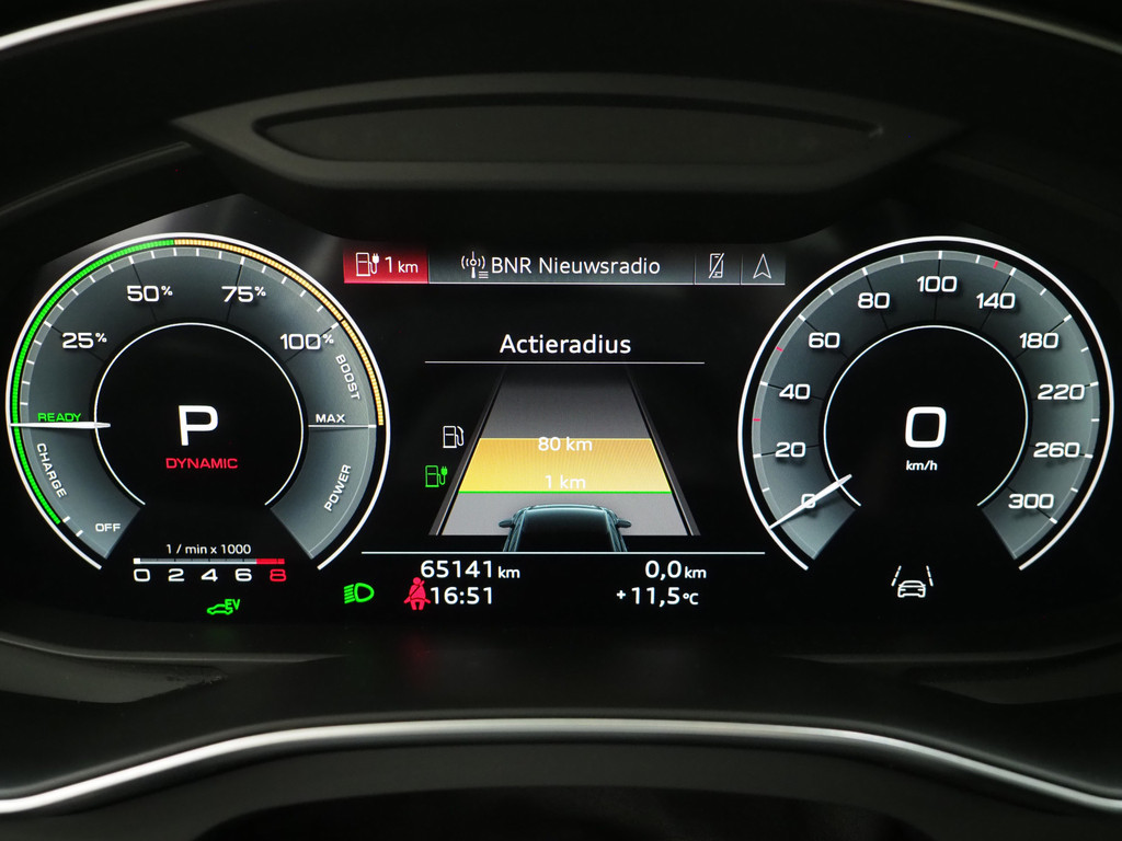 Audi A6 Avant 55 TFSI e quattro Full Black 25