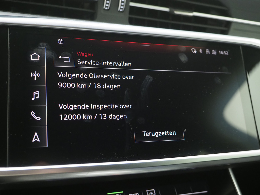 Audi A6 Avant 55 TFSI e quattro Full Black 70