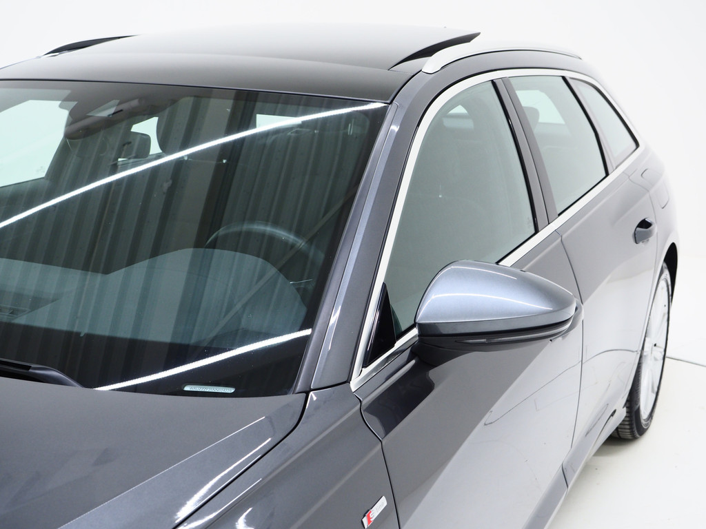 Audi A6 Avant 50 TFSI e quattro 12