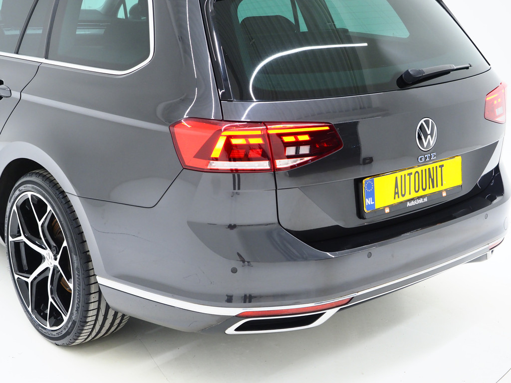 Volkswagen Passat Variant 1.4 TSI PHEV GTE 13