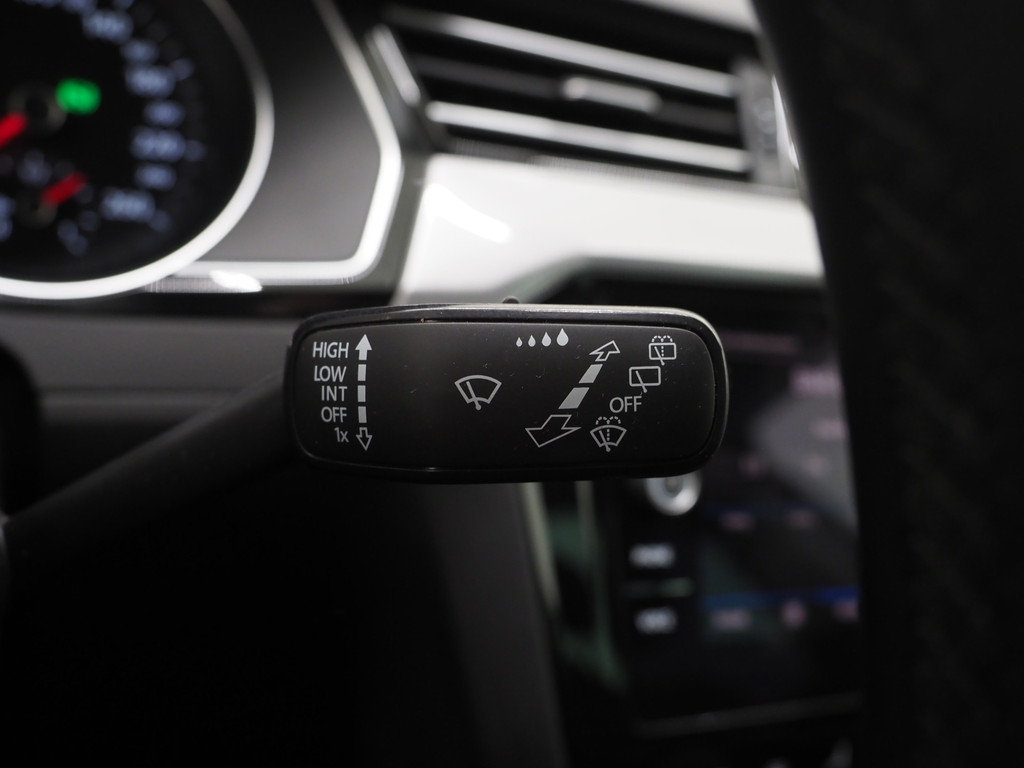 Volkswagen Passat Variant 1.4 TSI PHEV GTE 22