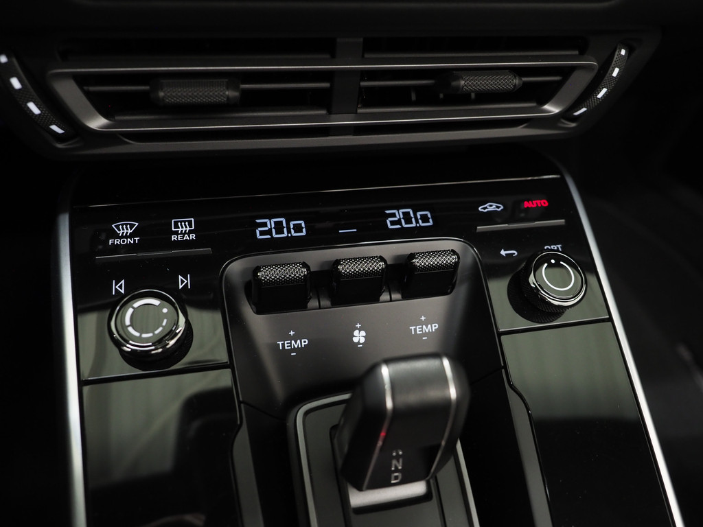 Porsche 911 3.8 Turbo S 111