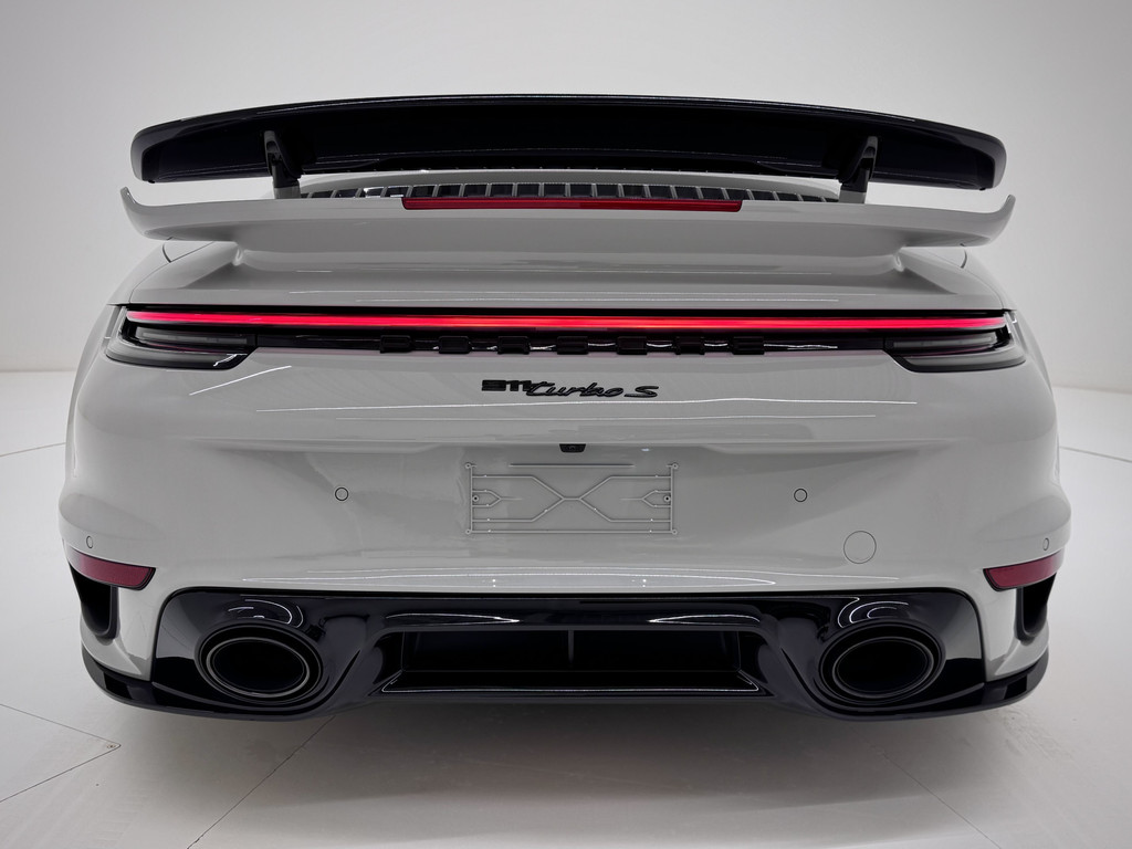 Porsche 911 3.8 Turbo S 65