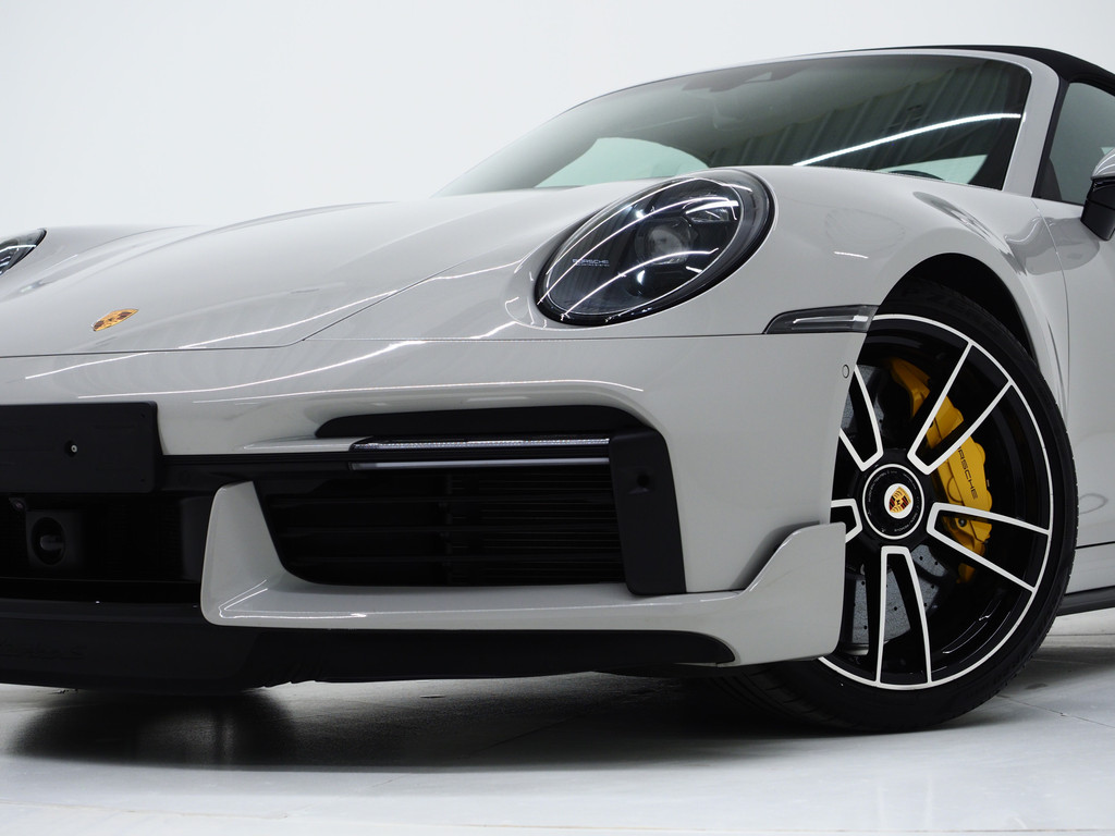 Porsche 911 3.8 Turbo S 73