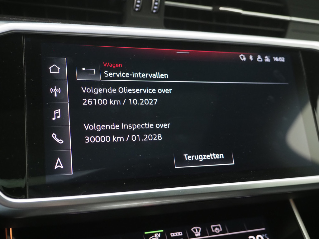 Audi A6 Avant 50 TFSI e quattro Full Black 33