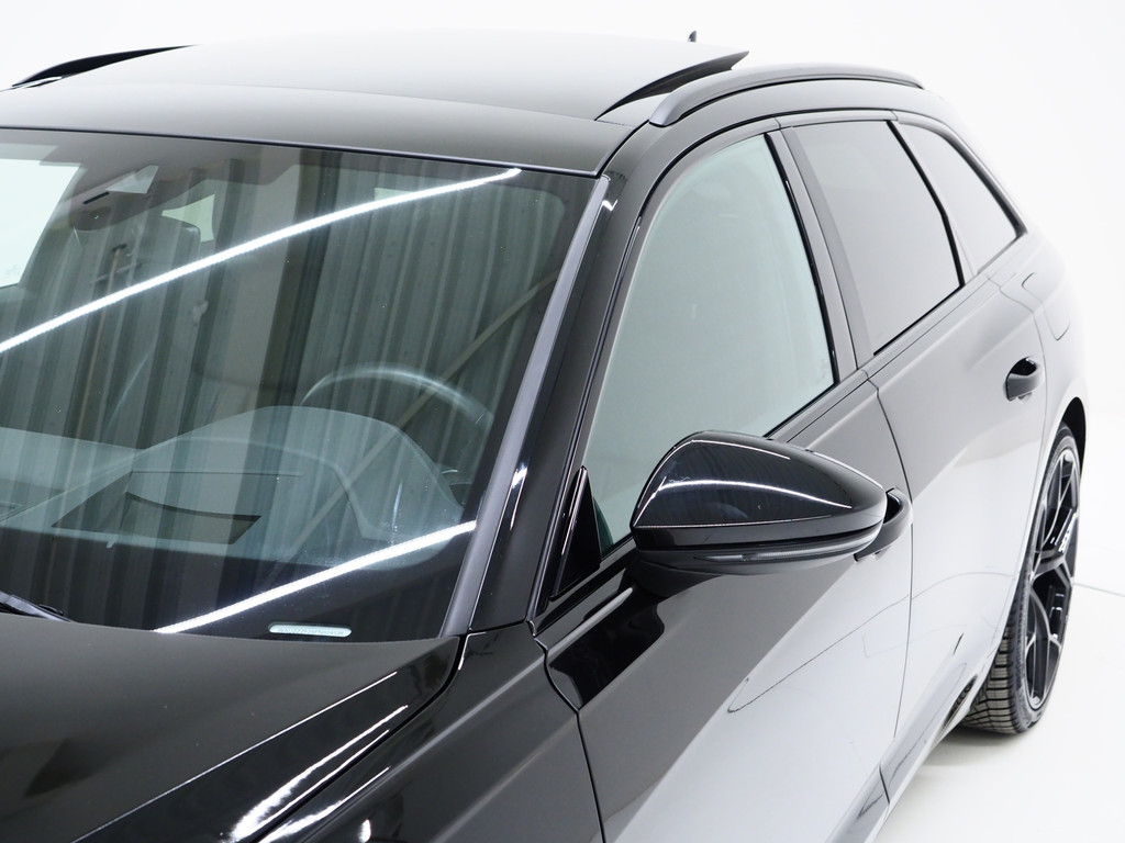 Audi A6 Avant 50 TFSI e quattro Full Black 57