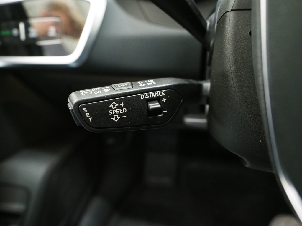 Audi A6 Avant 50 TFSI e quattro Full Black 68