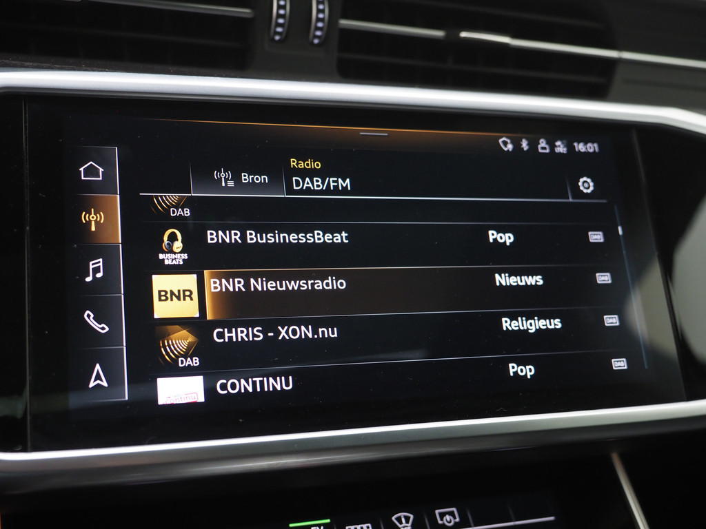 Audi A6 Avant 50 TFSI e quattro Full Black 74