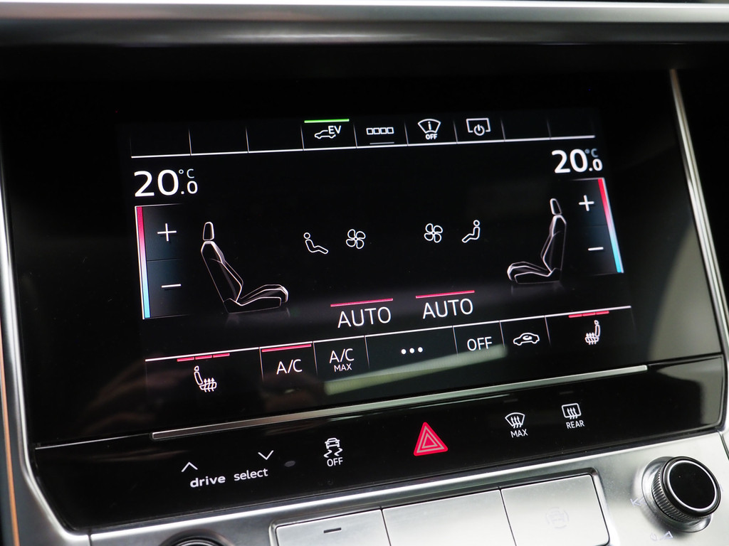 Audi A6 Avant 50 TFSI e quattro Full Black 80