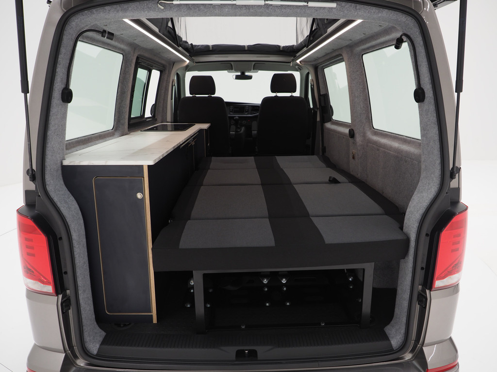 Volkswagen California California 2.0 TDI T6.1 DSG Off Grid 65