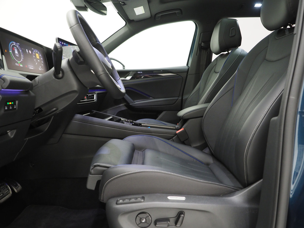 Volkswagen Tiguan 1.5 eHybrid R-Line Edition 16