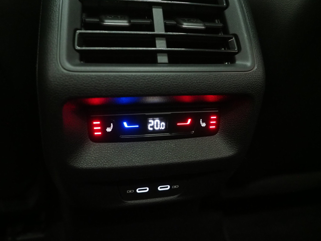 Volkswagen Tiguan 1.5 eHybrid R-Line Edition 43