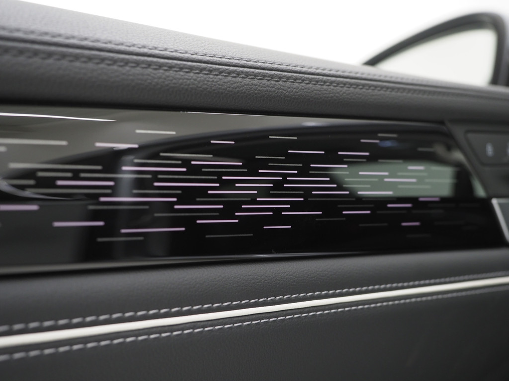 Volkswagen Passat Variant 1.5 eHybrid Elegance 18