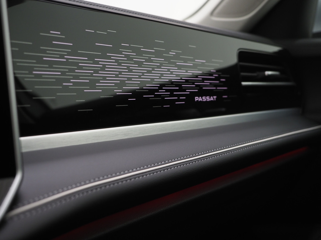 Volkswagen Passat Variant 1.5 eHybrid Elegance 43