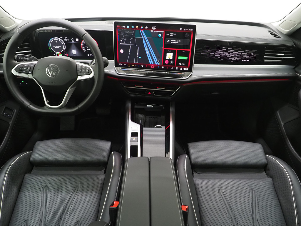 Volkswagen Passat Variant 1.5 eHybrid Elegance 56
