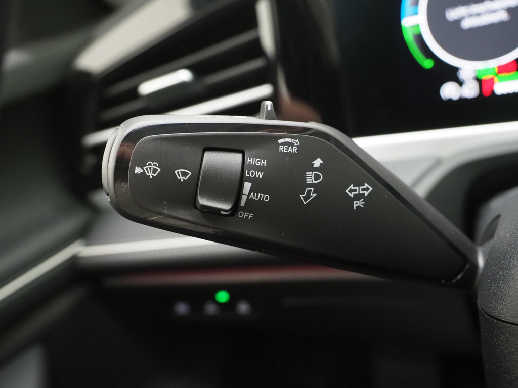 Volkswagen Passat Variant 1.5 eHybrid Elegance 75
