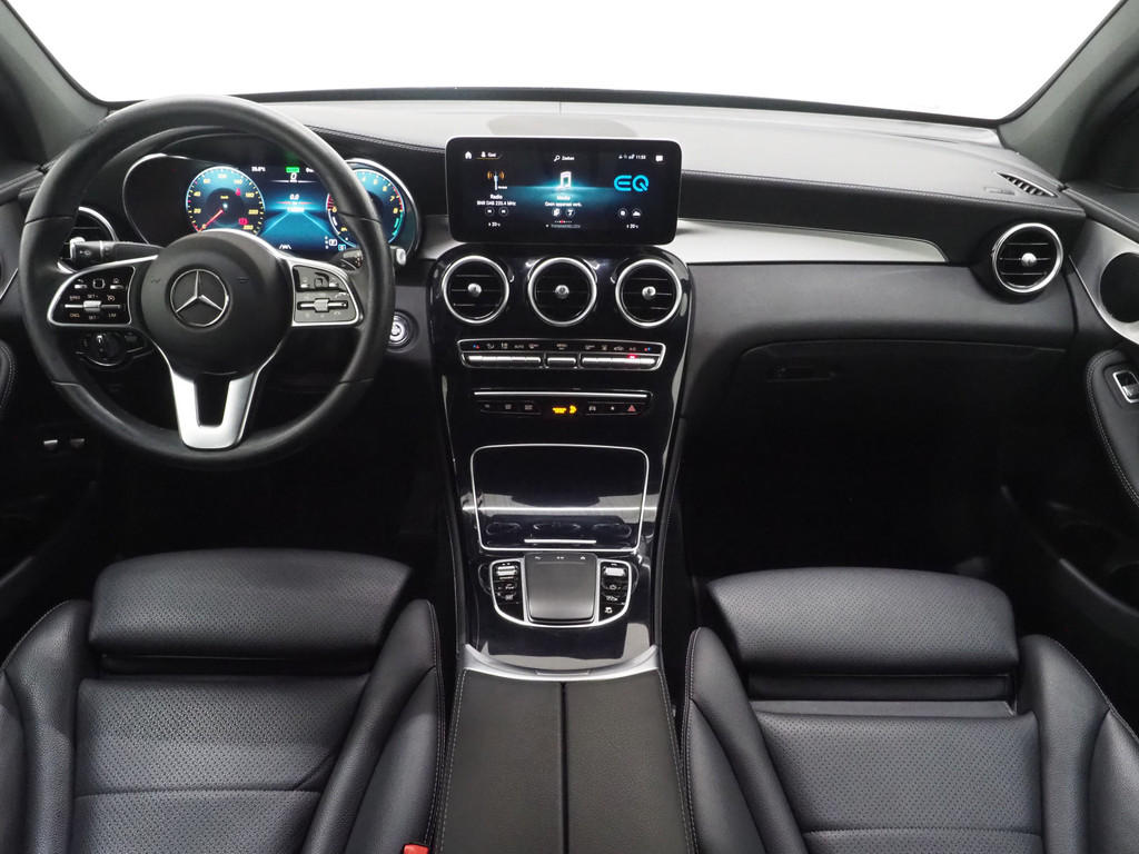 Mercedes-Benz GLC Coupé 300e 4MATIC 4