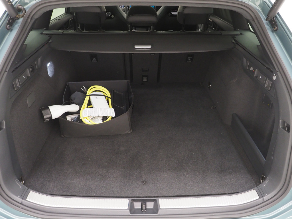 Volkswagen Passat Variant 1.5 eHybrid R-Line Edition 47