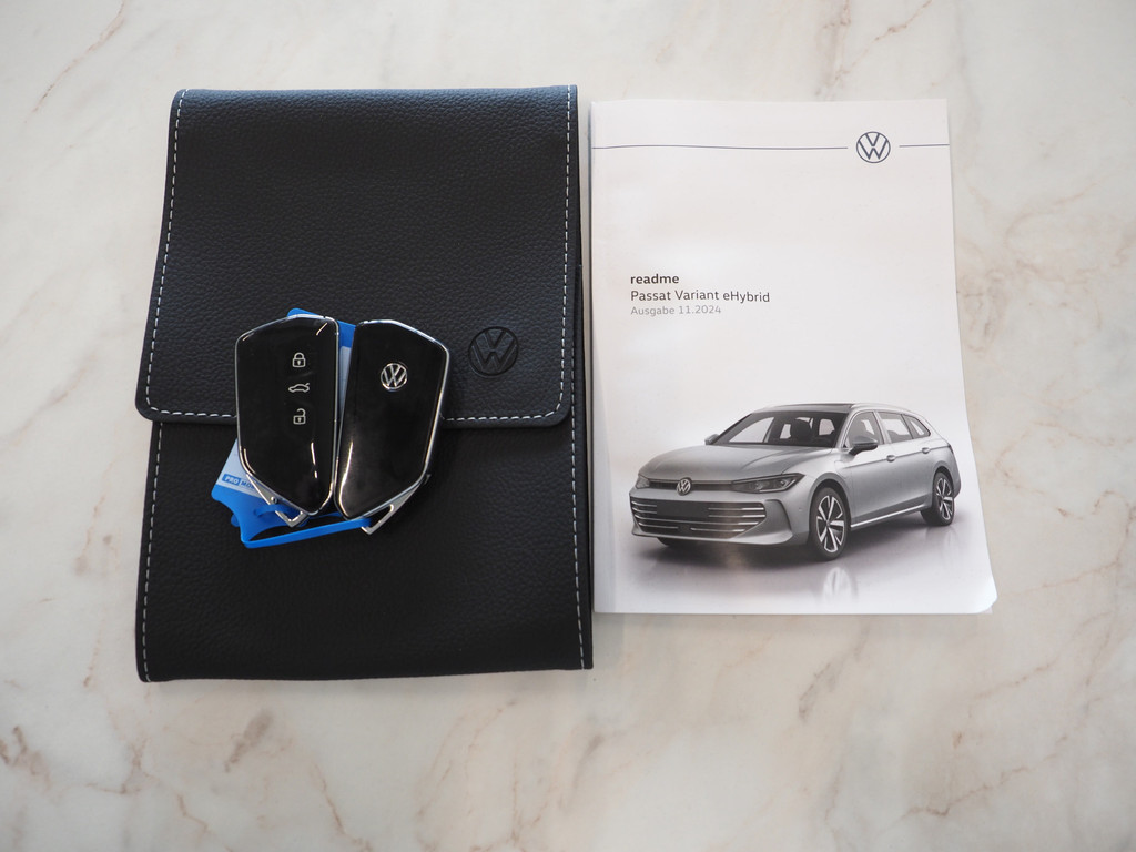 Volkswagen Passat Variant 1.5 eHybrid R-Line Edition 58