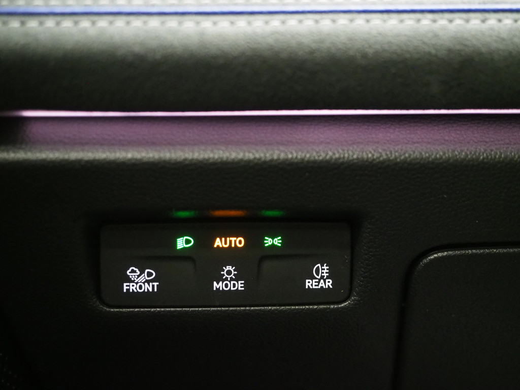 Volkswagen Passat Variant 1.5 eHybrid R-Line Edition 73