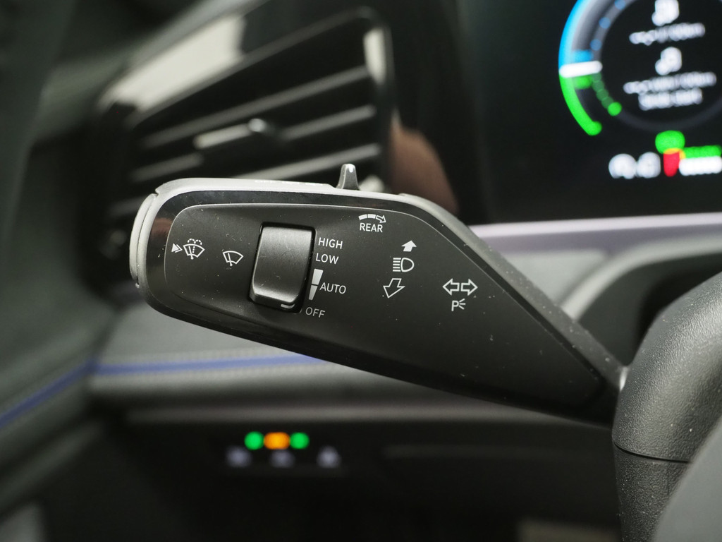 Volkswagen Passat Variant 1.5 eHybrid R-Line Edition 74