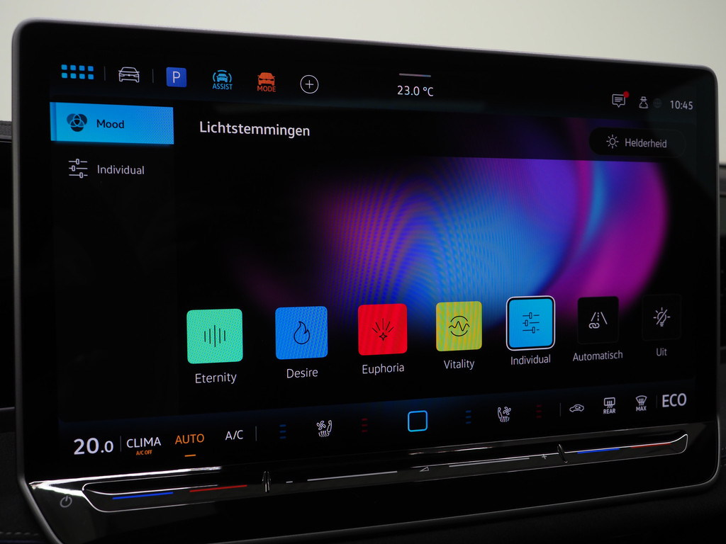 Volkswagen Passat Variant 1.5 eHybrid R-Line Edition 87