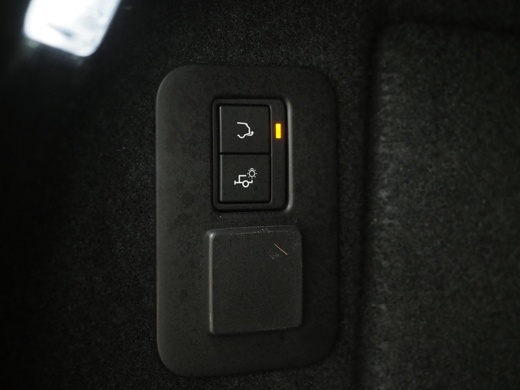 Land Rover Range Rover Evoque 1.5 P300e AWD SE 42