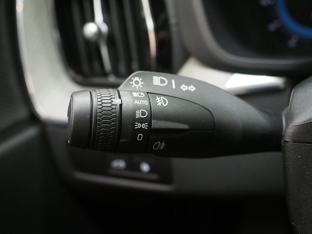 Volvo XC60 2.0 T6 Plug-in hybrid AWD Ultimate 24