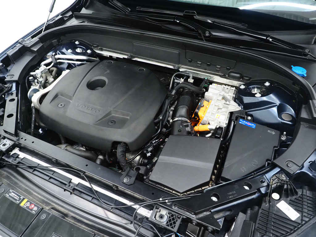 Volvo XC60 2.0 T6 Plug-in hybrid AWD Ultimate 7