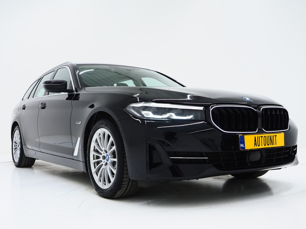 BMW 5 Serie Touring 530e xDrive 11