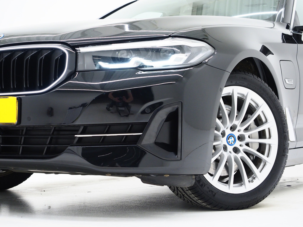 BMW 5 Serie Touring 530e xDrive 45