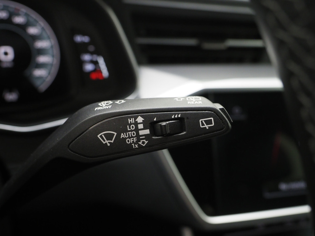 Audi A6 Avant 50 TFSI e quattro S-Line Edition 22