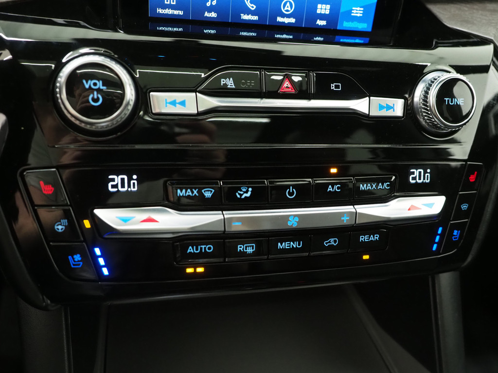 Ford Explorer 3.0 V6 EcoBoost PHEV Platinum 7P 38