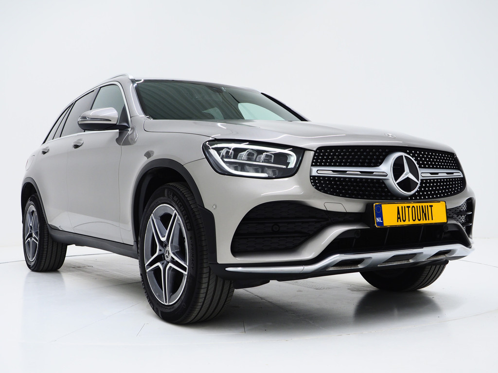 Mercedes-Benz GLC 300e 4MATIC AMG 49