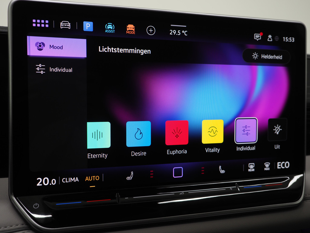 Volkswagen Tiguan 1.5 eHybrid Sport 75